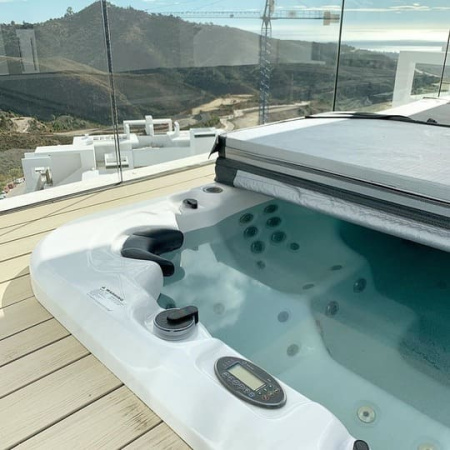 Плавательный спа бассейн Vortex Spas Aquagym MAX Exterme